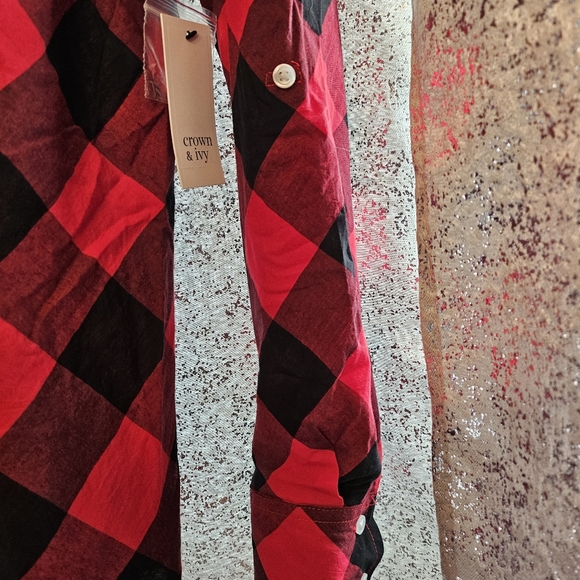 Crown and Ivy Bufflo Plaid NWT $79.50 retail - Picture 2 of 6